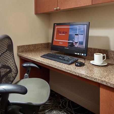 Hilton Garden Inn Portland לייק אוסווגו מראה חיצוני תמונה