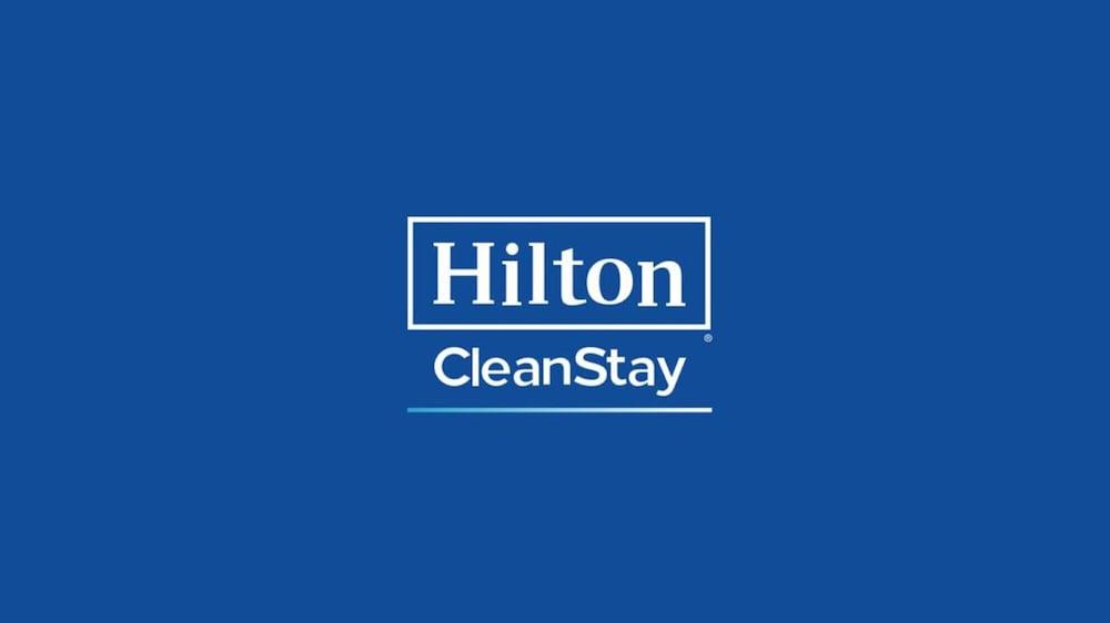 Hilton Garden Inn Portland לייק אוסווגו מראה חיצוני תמונה