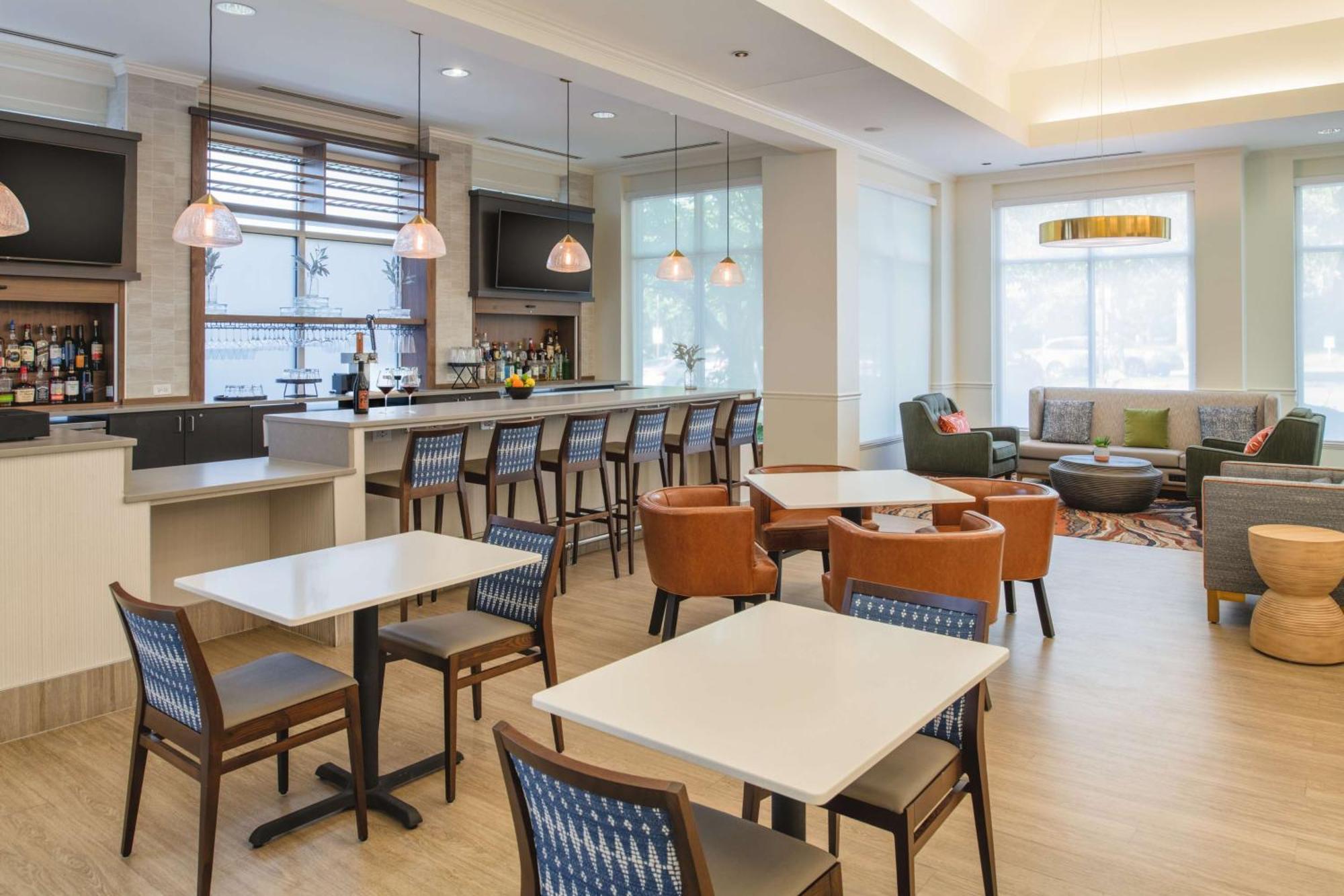 Hilton Garden Inn Portland לייק אוסווגו מראה חיצוני תמונה