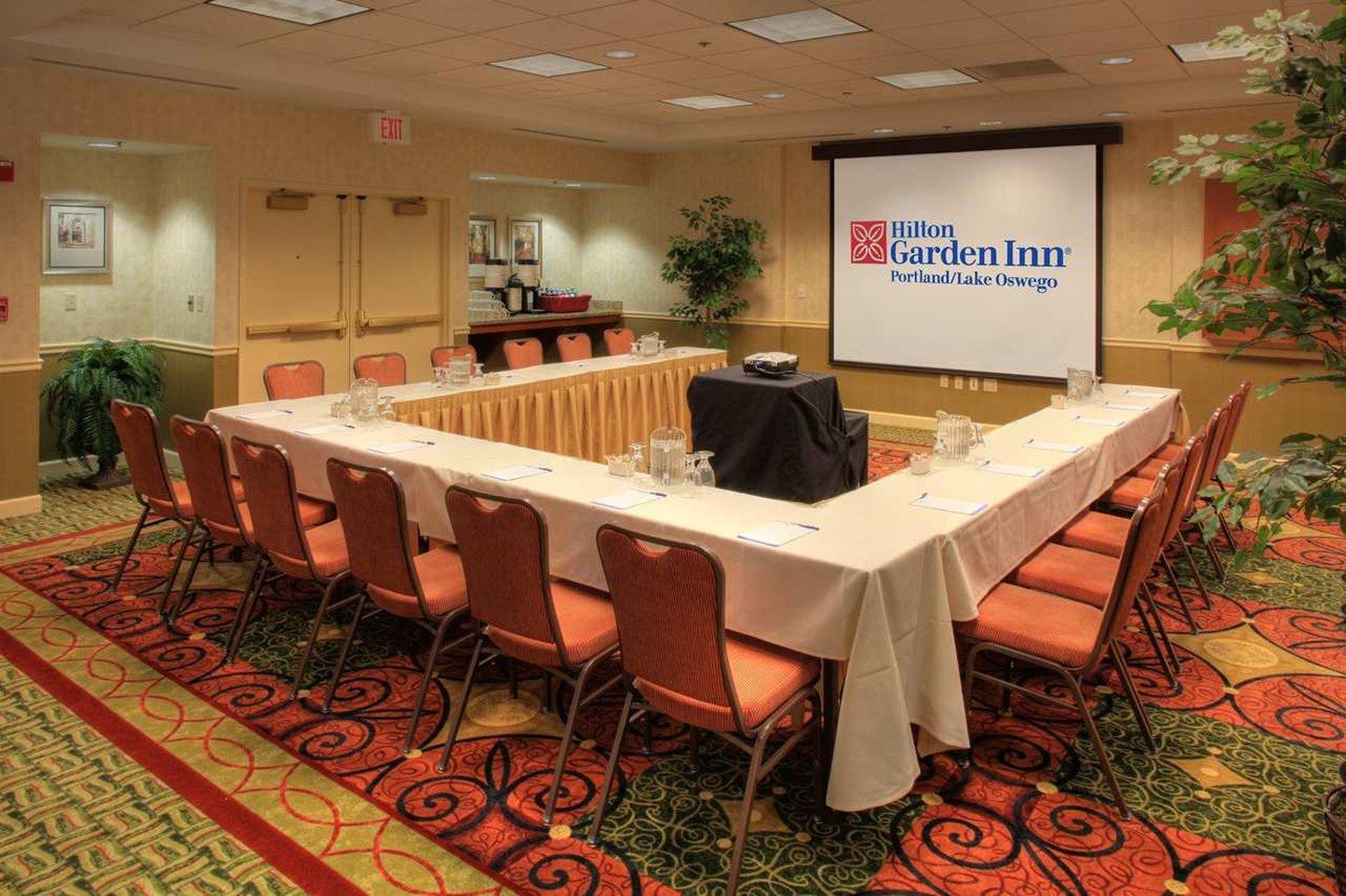 Hilton Garden Inn Portland לייק אוסווגו מראה חיצוני תמונה