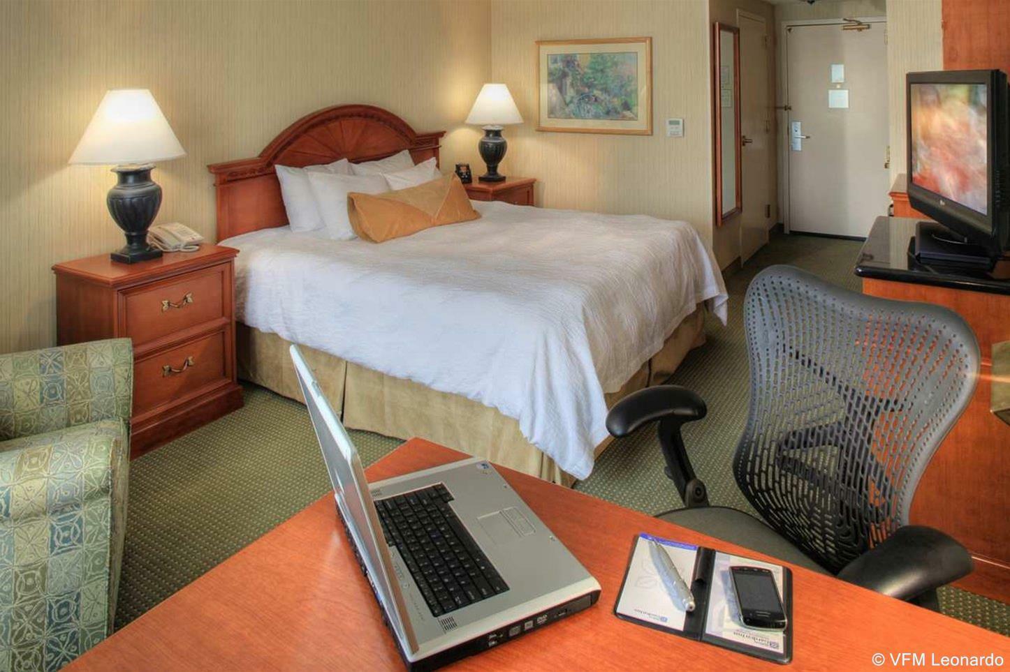 Hilton Garden Inn Portland לייק אוסווגו מראה חיצוני תמונה